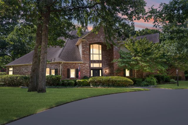 402 E 119th Street S, Jenks, OK 74037