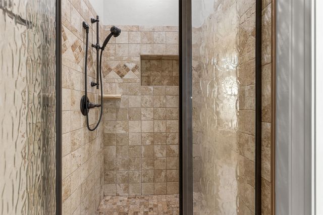 402 E 119th Street S, Jenks, OK 74037