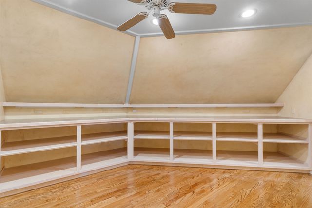 402 E 119th Street S, Jenks, OK 74037