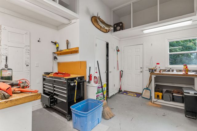402 E 119th Street S, Jenks, OK 74037