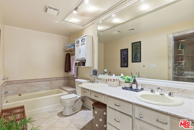 4401 Moorpark Way 109, Toluca Lake (los Angeles), CA 91602