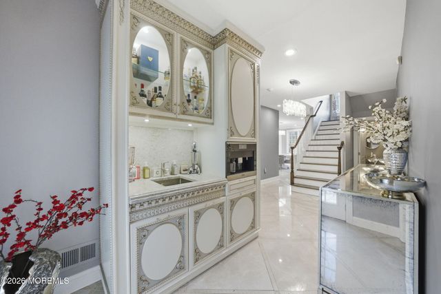 4 Squan Song Lane, Colts Neck, NJ 07722