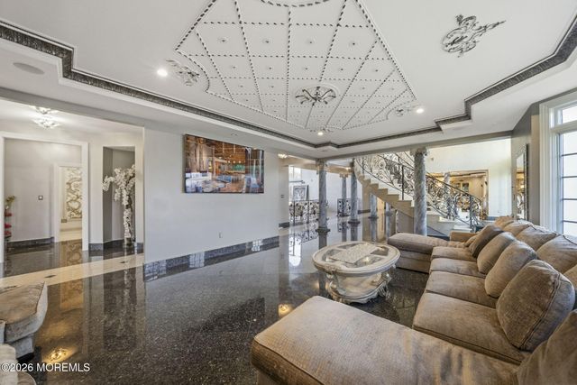 4 Squan Song Lane, Colts Neck, NJ 07722