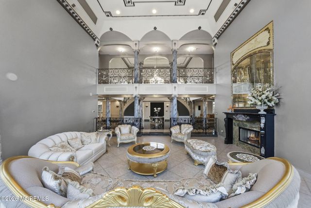 4 Squan Song Lane, Colts Neck, NJ 07722