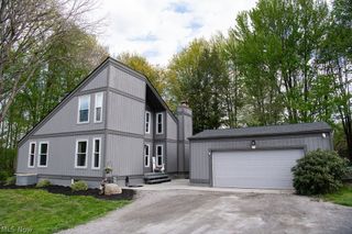 4805 Mcconnell East Road, Southington, OH 44470