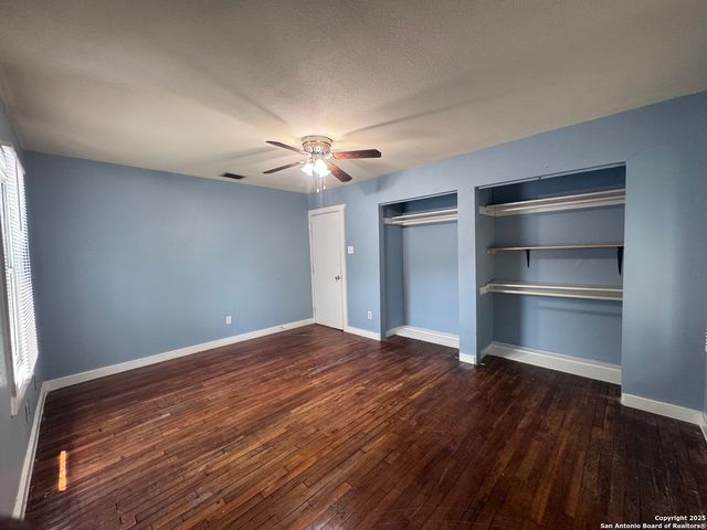 339 Como, San Antonio, TX 78220