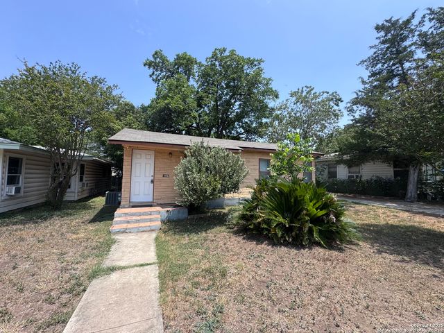 339 Como, San Antonio, TX 78220