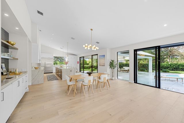 15865 Hiller Street, Wellington, FL 33414