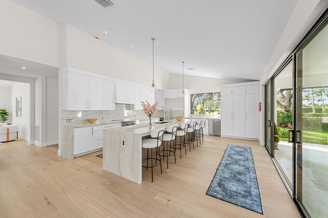 15865 Hiller Street, Wellington, FL 33414