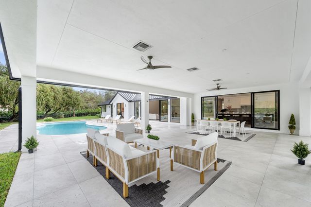 15865 Hiller Street, Wellington, FL 33414