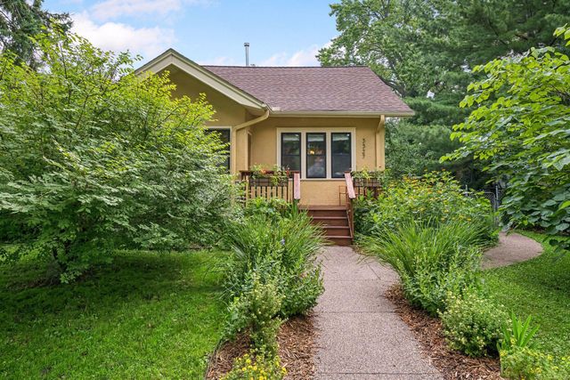 3527 40th Avenue S, Minneapolis, MN 55406