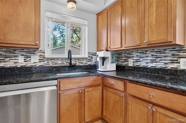1811 Avondale Avenue, Ann Arbor, MI 48103