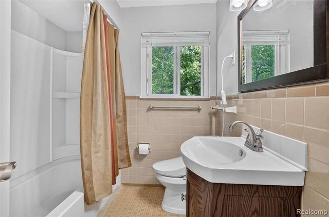 1811 Avondale Avenue, Ann Arbor, MI 48103