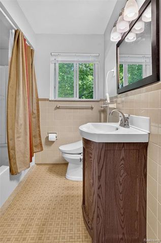 1811 Avondale Avenue, Ann Arbor, MI 48103