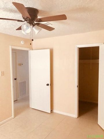 1507 Barcelona Way, Baytown, TX 77520