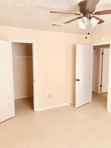 1507 Barcelona Way, Baytown, TX 77520