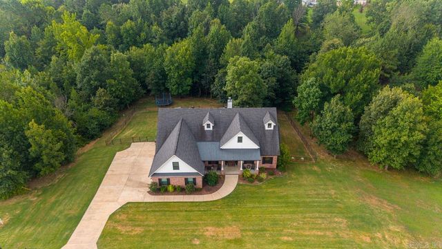 3981 BENT TREE, Benton, AR 72019