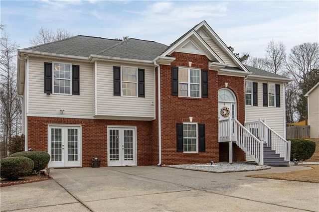 25 Sundance Drive, Douglasville, GA 30134