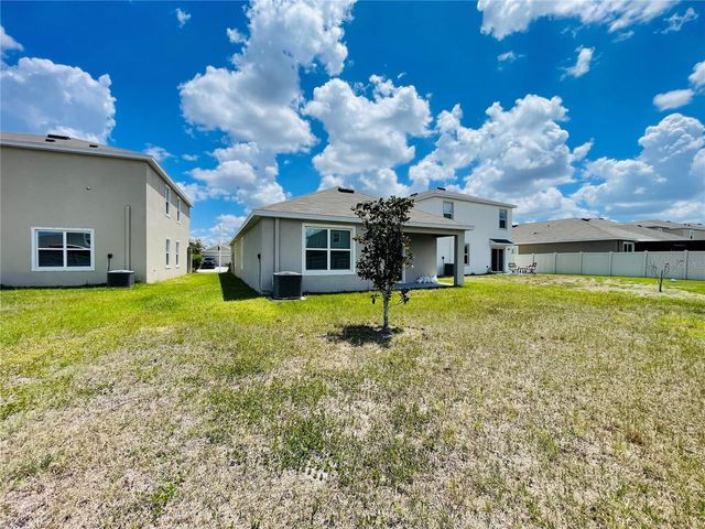 17043 OVAL RUM DRIVE, Wimauma, FL 33598