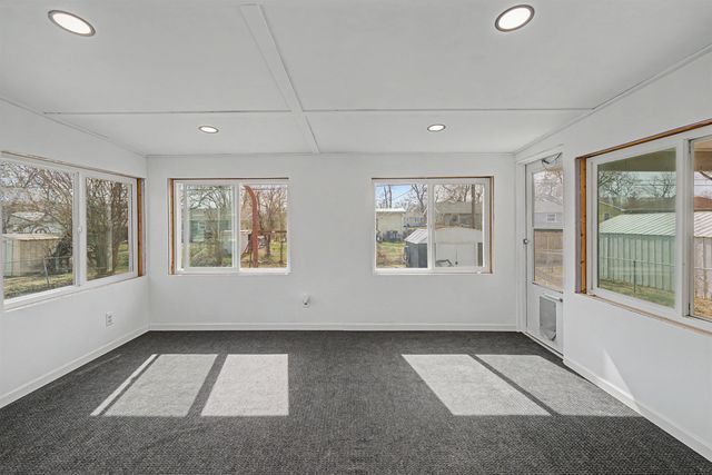 2228 Edward St, Salina, KS 67401