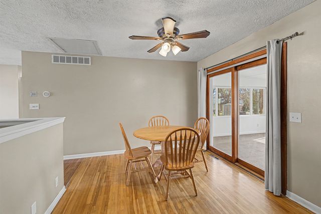 2228 Edward St, Salina, KS 67401