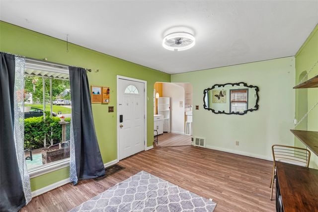 1538 56th Street, Des Moines, IA 50311