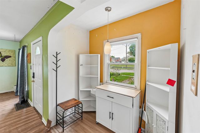 1538 56th Street, Des Moines, IA 50311