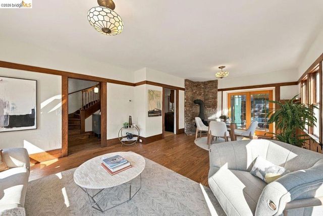 2705 Walker St, Berkeley, CA 94705