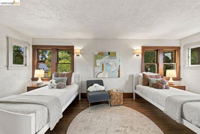 2705 Walker St, Berkeley, CA 94705