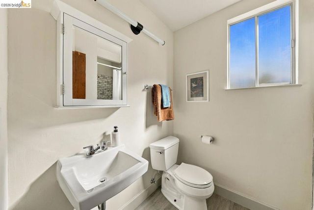 2705 Walker St, Berkeley, CA 94705