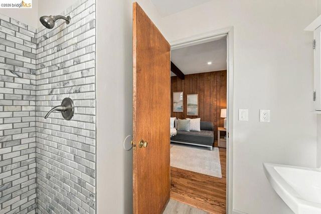 2705 Walker St, Berkeley, CA 94705