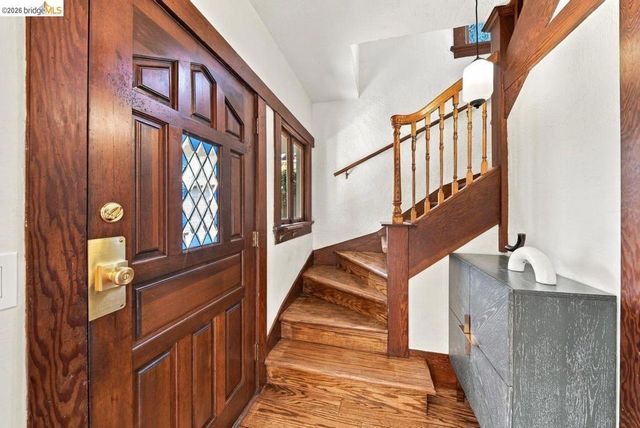 2705 Walker St, Berkeley, CA 94705