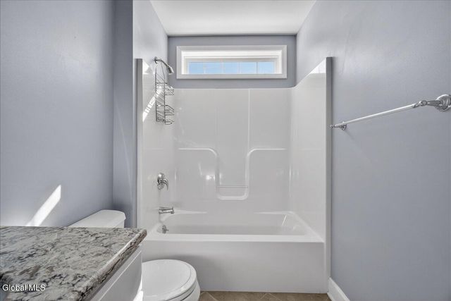 19 Highview Way, Halfmoon, NY 12118