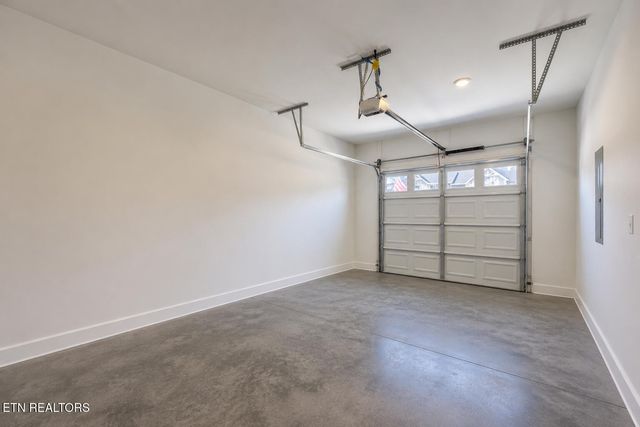 7364 Sun Blossom Lane, Knoxville, TN 37924