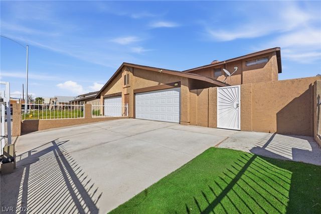 3946 Jontue Street, Las Vegas, NV 89115