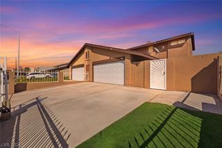 3946 Jontue Street, Las Vegas, NV 89115