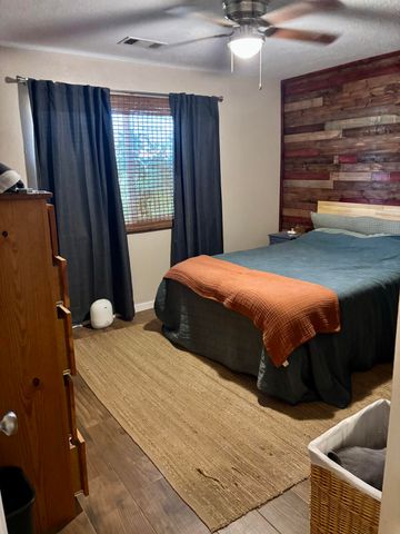 615 Stallion Road SE, Rio Rancho, NM 87124