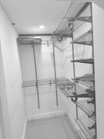 2710 NW 24th Avenue 1-2, Oakland Park, FL 33311