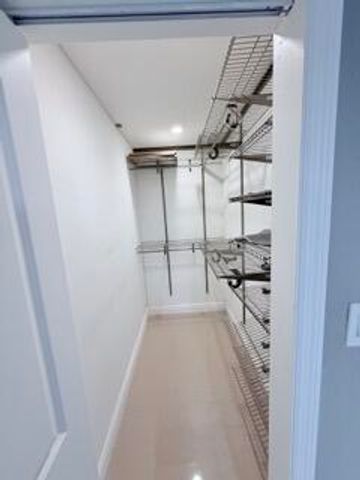 2710 NW 24th Avenue 1-2, Oakland Park, FL 33311