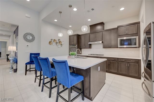 556 Comodo Street, Henderson, NV 89011