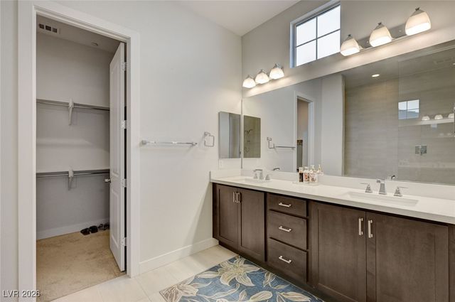 556 Comodo Street, Henderson, NV 89011