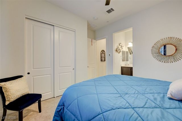 556 Comodo Street, Henderson, NV 89011