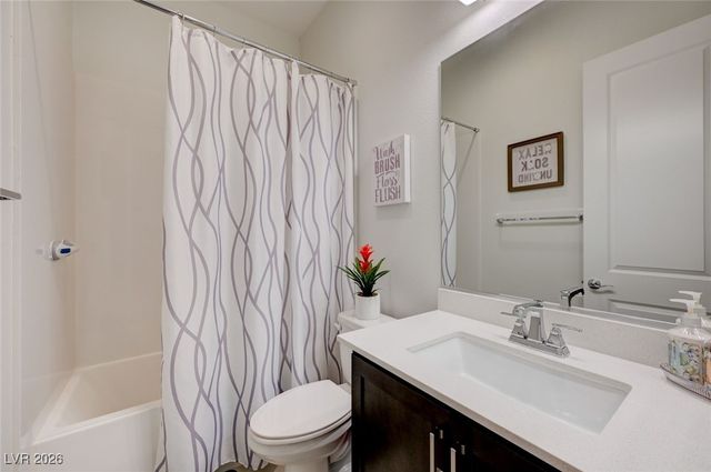 556 Comodo Street, Henderson, NV 89011