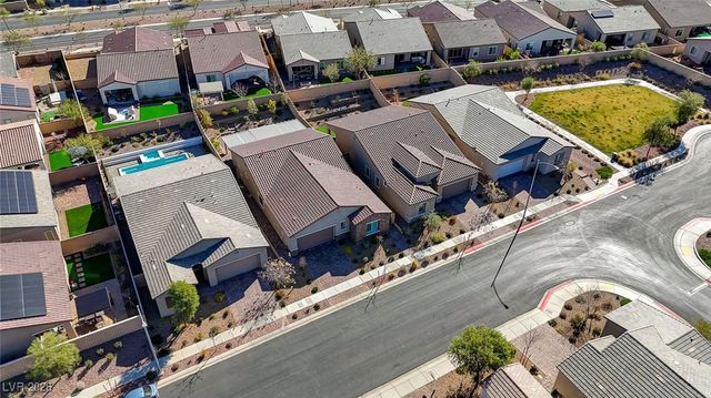 556 Comodo Street, Henderson, NV 89011