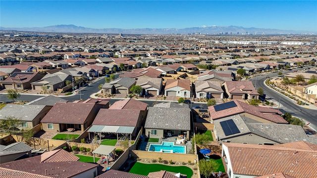 556 Comodo Street, Henderson, NV 89011