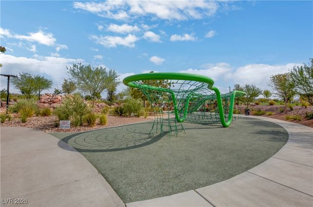 556 Comodo Street, Henderson, NV 89011