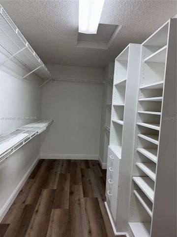 7557 Trent Dr 213, Tamarac, FL 33321