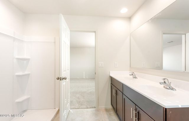 829 W Calle El Teclado, Sahuarita, AZ 85629