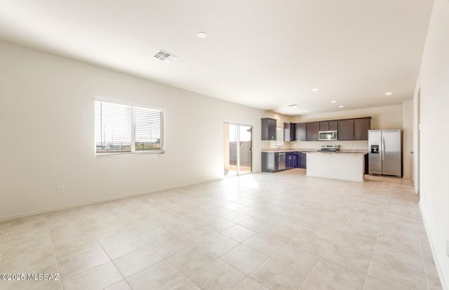 829 W Calle El Teclado, Sahuarita, AZ 85629