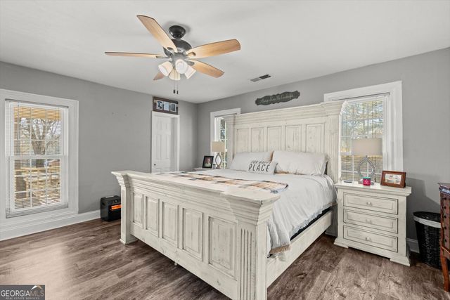 333 Davis Road, Carrollton, GA 30116